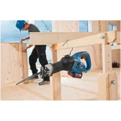 Bosch Akku-Säbelsäge GSA 18 V-32, Solo Version, 1 X Säbelsägeblatt, Handwerkerkoffer -Bau Zauber Verkaufsgeschäft akku saebelsaege 329617 czm