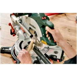 Metabo Kappsäge KGSV 72 Xact SYM, Mit Zugfunktion Und Symmetrisch Verstellbarem Anschlagsystem, Karton -Bau Zauber Verkaufsgeschäft elektro kappsaege und gehrungssaege halbstationaer 1343218 czm