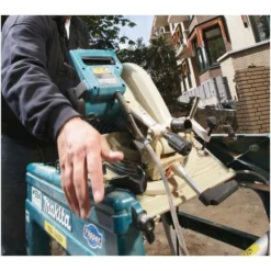 Makita Tisch-, Kapp- Und Gehrungssäge 1.650 W, 260 Mm, 2.700 Min -Bau Zauber Verkaufsgeschäft elektro kappsaege und gehrungssaege halbstationaer 1468772 czm